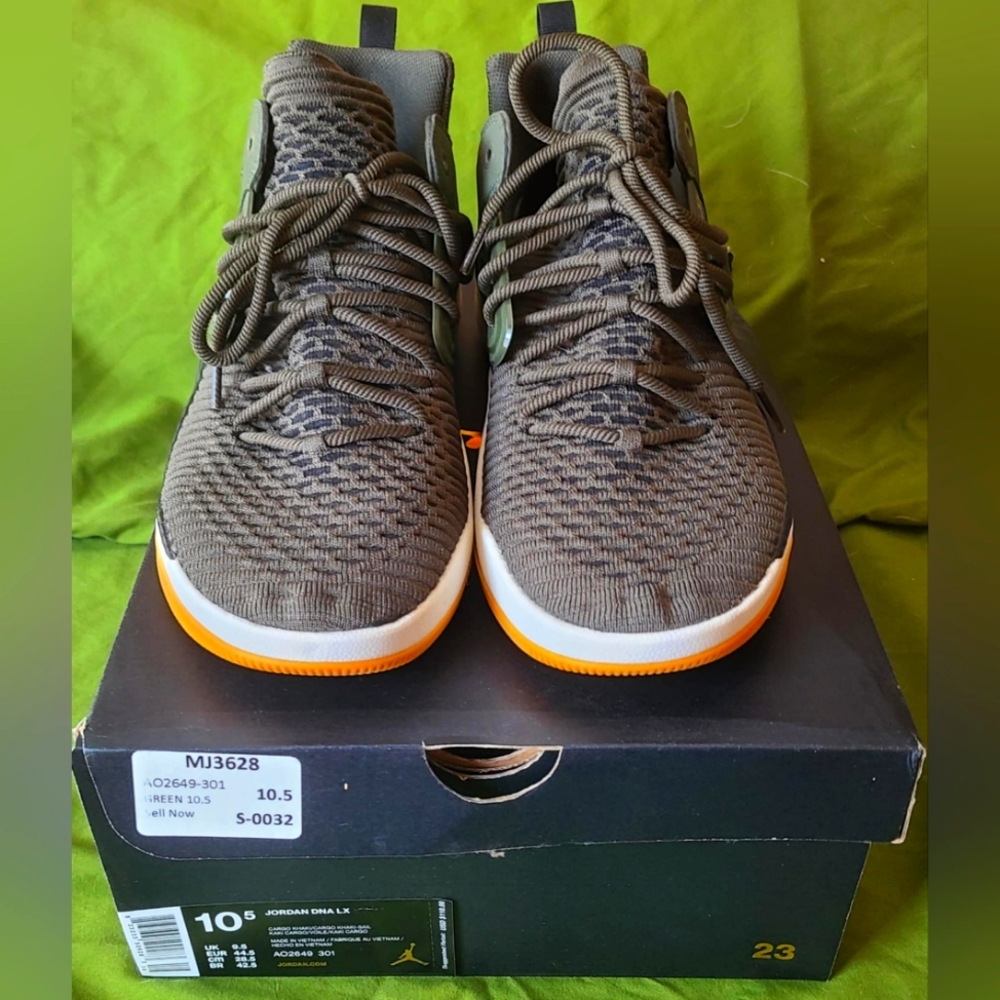 Nike Air Jordan Dna LX - Cargo Khaki 2018 (Model AO2649-301) size 10 1/2